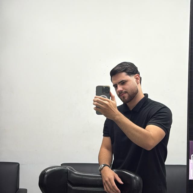 Rickelme, barbeiro